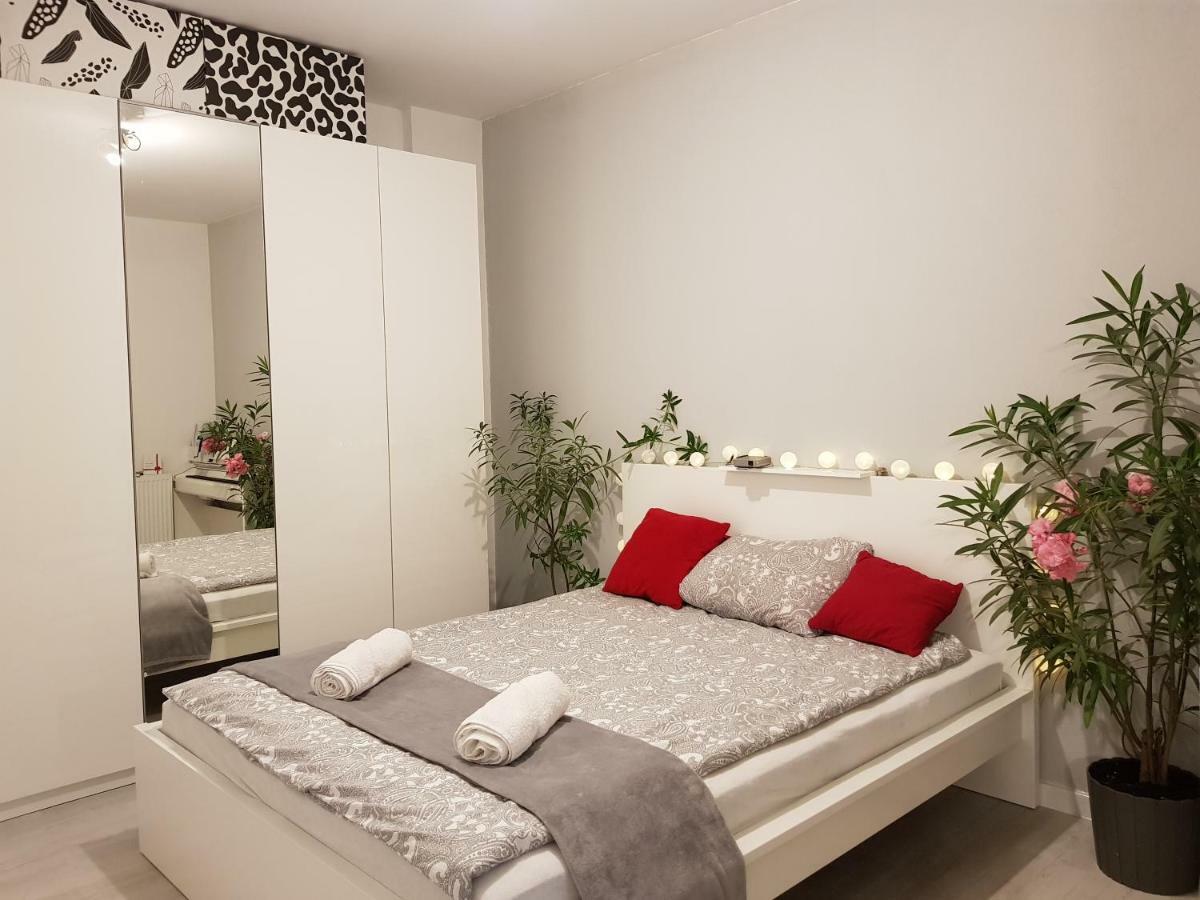 Appartamento Whitedreams Łódź Esterno foto